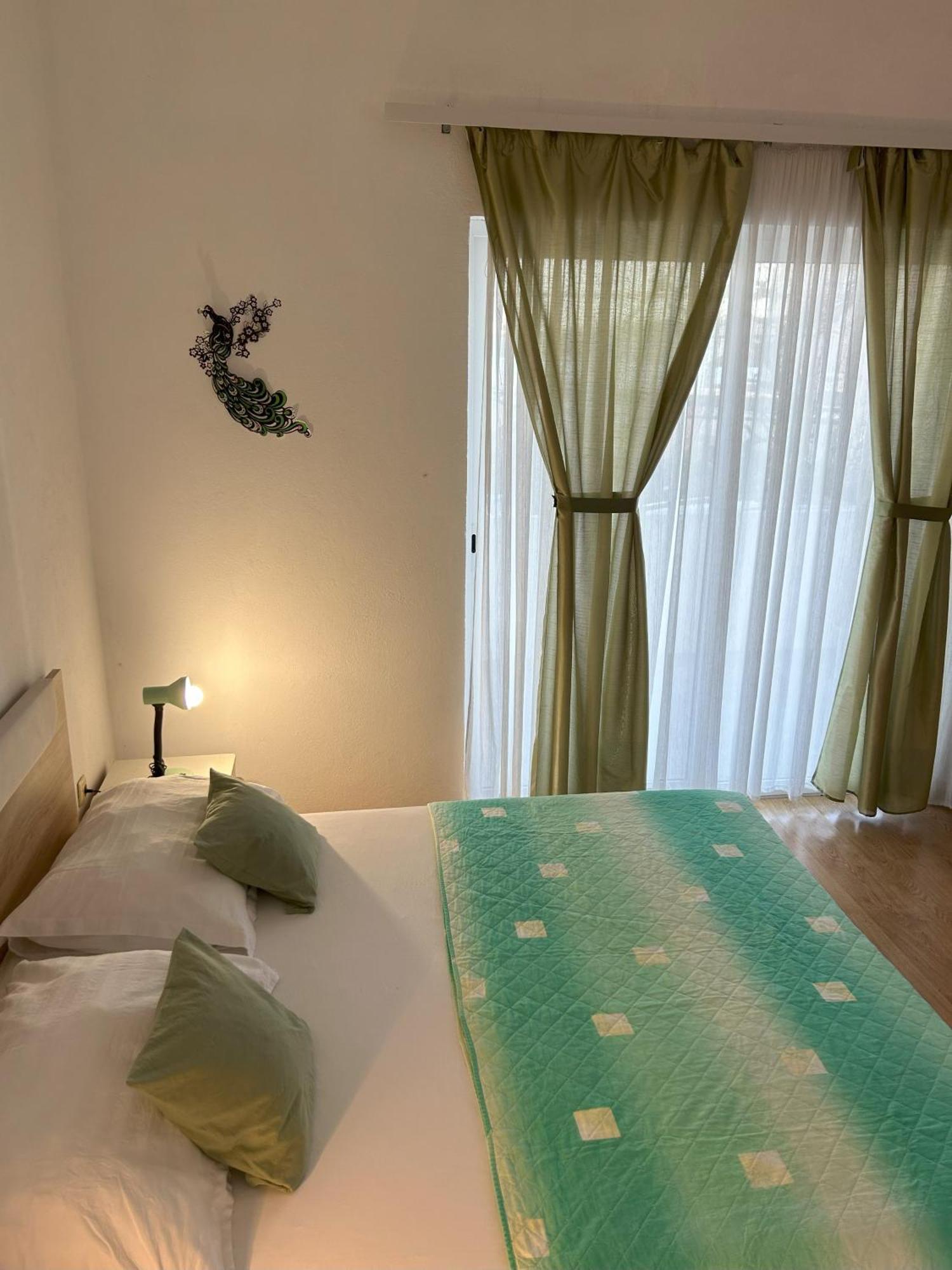 Apartments Valjan Трогир Екстериор снимка